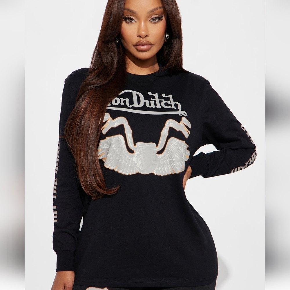 Von Dutch Black and White Graphic Long Sleeve Tee